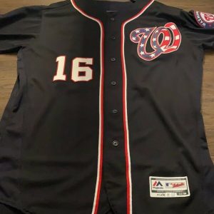 VICTOR ROBLES MLB GAME USED 2019 NATIONALS JERSEY CHAMPIONSHIP SEASON -  High End Baseball Collectibles